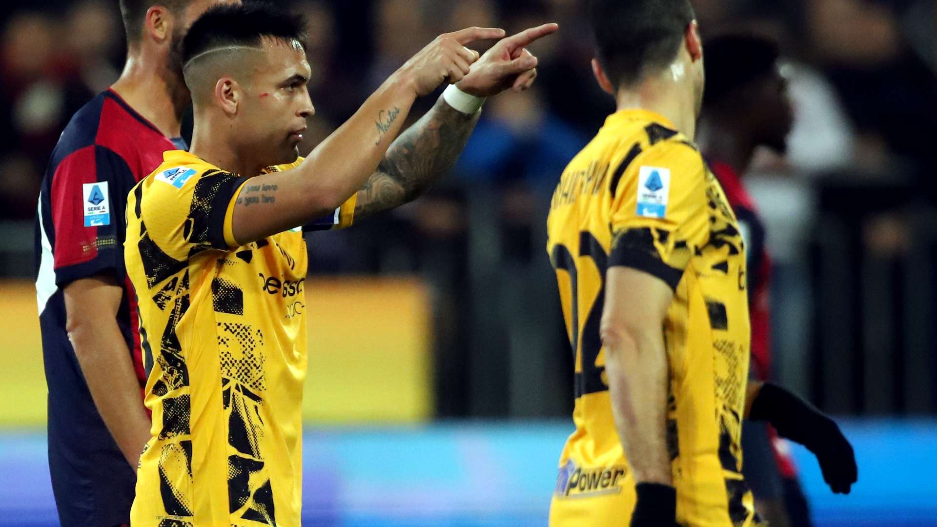 业生涯多次 业生涯多次